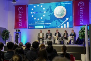 Jornada Economía en la UE Colegio FEC Sagrada Familia Badajoz